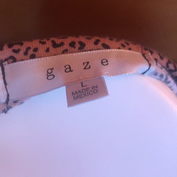 Leopard Top - Picture 3 of 4